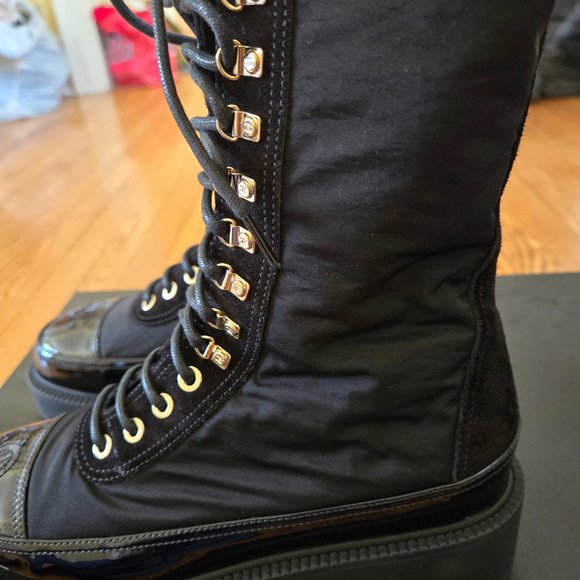 Chanel Restless boots Lace up size 37pp - Picture 7 of 12